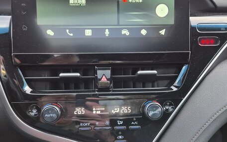 Toyota Camry, 2023 год, 3 500 000 рублей, 7 фотография