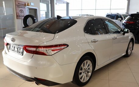 Toyota Camry, 2021 год, 2 599 000 рублей, 5 фотография