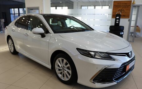 Toyota Camry, 2021 год, 2 599 000 рублей, 3 фотография
