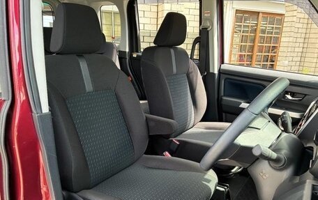 Toyota Roomy I, 2023 год, 920 000 рублей, 14 фотография
