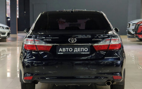 Toyota Camry, 2015 год, 1 950 000 рублей, 5 фотография