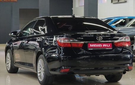 Toyota Camry, 2015 год, 1 950 000 рублей, 6 фотография