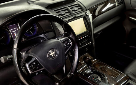 Toyota Camry, 2015 год, 1 950 000 рублей, 17 фотография