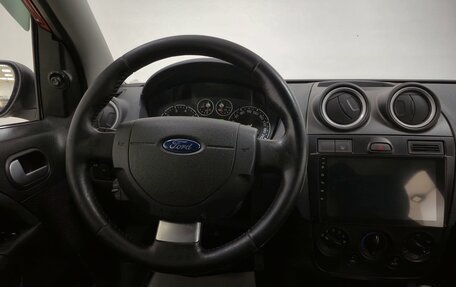 Ford Fiesta, 2007 год, 330 000 рублей, 14 фотография