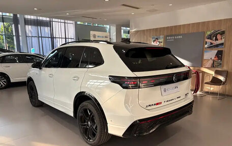 Volkswagen Tiguan, 2026 год, 3 893 069 рублей, 6 фотография