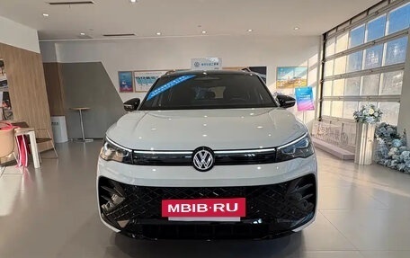 Volkswagen Tiguan, 2026 год, 3 893 069 рублей, 2 фотография