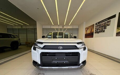 Toyota RAV4, 2026 год, 4 750 000 рублей, 2 фотография