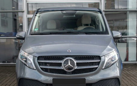 Mercedes-Benz V-Класс, 2020 год, 4 690 000 рублей, 22 фотография