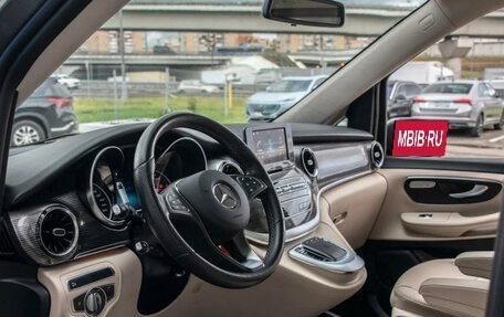 Mercedes-Benz V-Класс, 2020 год, 4 690 000 рублей, 16 фотография