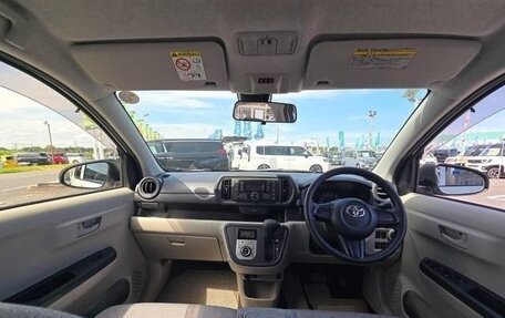 Toyota Passo III, 2017 год, 670 000 рублей, 10 фотография