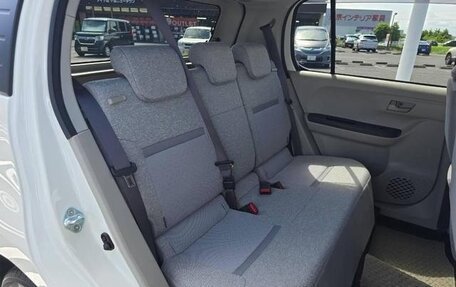 Toyota Passo III, 2017 год, 670 000 рублей, 17 фотография