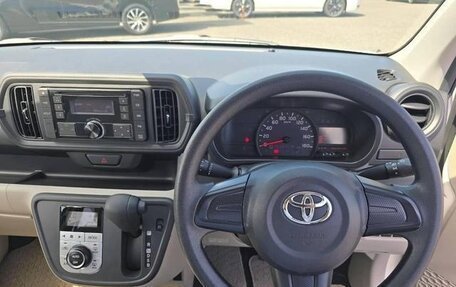 Toyota Passo III, 2017 год, 670 000 рублей, 19 фотография