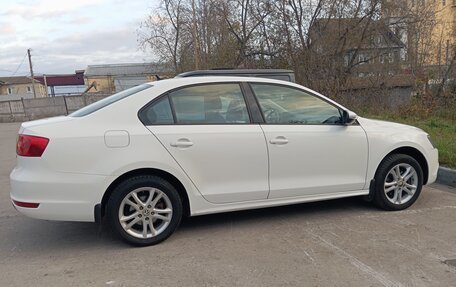 Volkswagen Jetta VII, 2012 год, 990 000 рублей, 5 фотография