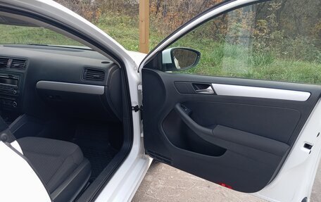 Volkswagen Jetta VII, 2012 год, 990 000 рублей, 8 фотография