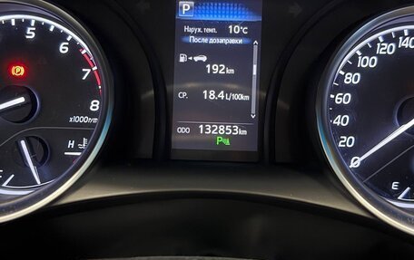 Toyota Camry, 2019 год, 2 490 000 рублей, 14 фотография