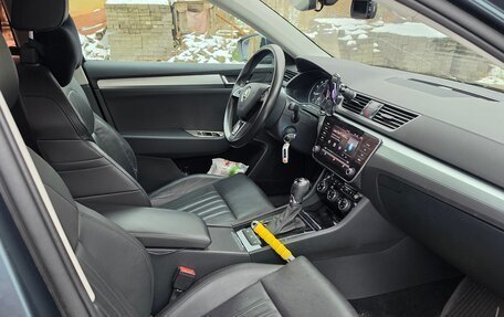Skoda Superb III рестайлинг, 2018 год, 2 750 000 рублей, 12 фотография