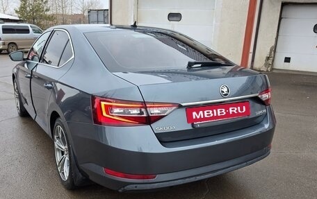 Skoda Superb III рестайлинг, 2018 год, 2 750 000 рублей, 7 фотография