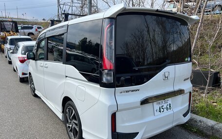 Honda Stepwgn IV рестайлинг, 2020 год, 1 520 000 рублей, 5 фотография