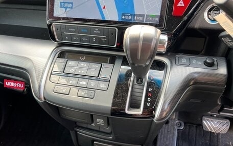Honda Stepwgn IV рестайлинг, 2020 год, 1 520 000 рублей, 13 фотография