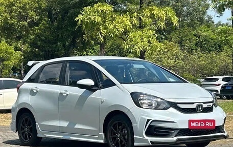 Honda Fit, 2022 год, 1 013 069 рублей, 3 фотография