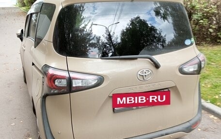 Toyota Sienta II, 2018 год, 1 250 000 рублей, 5 фотография