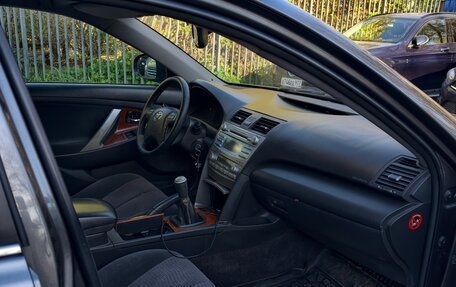 Toyota Camry, 2011 год, 1 100 000 рублей, 5 фотография