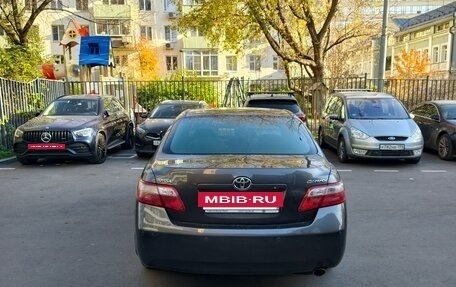 Toyota Camry, 2011 год, 1 100 000 рублей, 4 фотография