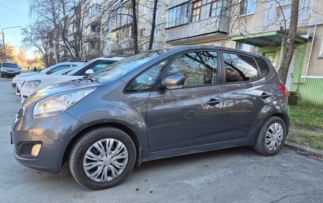 KIA Venga I, 2011 год, 830 000 рублей, 2 фотография