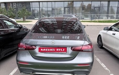 Mercedes-Benz E-Класс, 2020 год, 4 250 000 рублей, 2 фотография