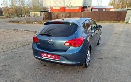 Opel Astra J, 2013 год, 705 000 рублей, 5 фотография