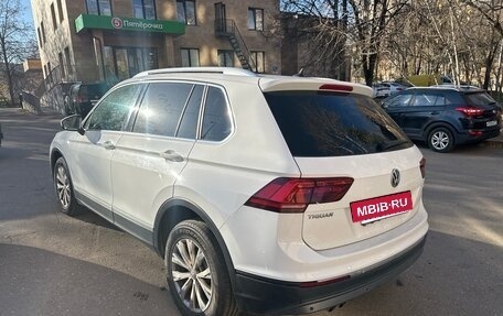Volkswagen Tiguan II, 2017 год, 2 100 000 рублей, 4 фотография