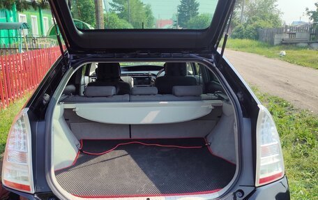 Toyota Prius, 2011 год, 1 000 000 рублей, 6 фотография