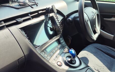 Toyota Prius, 2011 год, 1 000 000 рублей, 17 фотография
