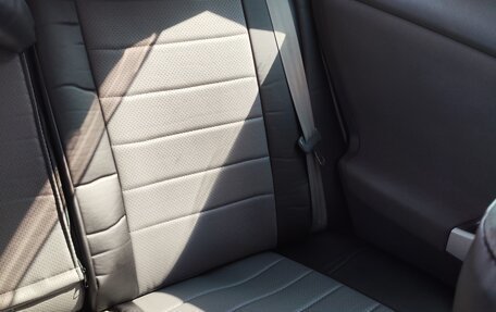 Toyota Prius, 2011 год, 1 000 000 рублей, 10 фотография