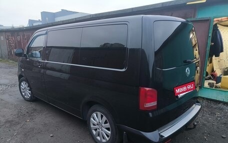 Volkswagen Multivan T5, 2010 год, 2 150 000 рублей, 3 фотография