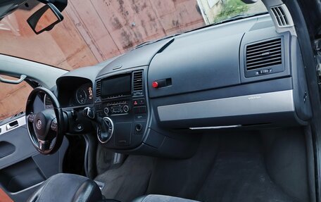 Volkswagen Multivan T5, 2010 год, 2 150 000 рублей, 14 фотография