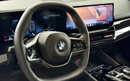 BMW 5 серия, 2024 год, 6 980 000 рублей, 8 фотография