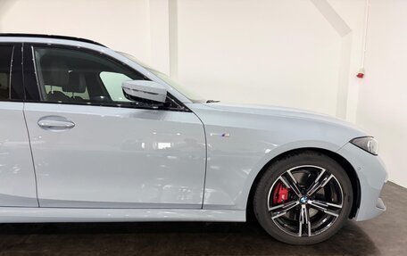 BMW 3 серия, 2024 год, 3 690 000 рублей, 10 фотография
