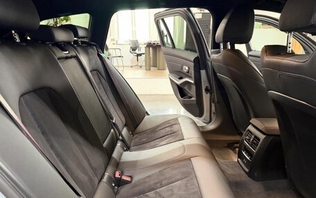 BMW 3 серия, 2024 год, 3 690 000 рублей, 27 фотография