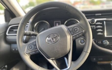 Toyota Camry, 2019 год, 3 000 000 рублей, 14 фотография