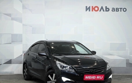 Hyundai Solaris II рестайлинг, 2015 год, 1 070 000 рублей, 3 фотография