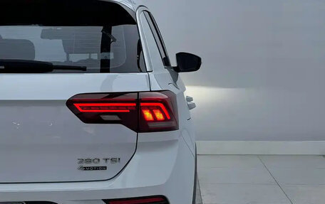Volkswagen T-Roc I, 2023 год, 1 600 444 рублей, 6 фотография