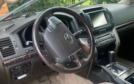 Toyota Land Cruiser 200, 2011 год, 3 800 000 рублей, 12 фотография