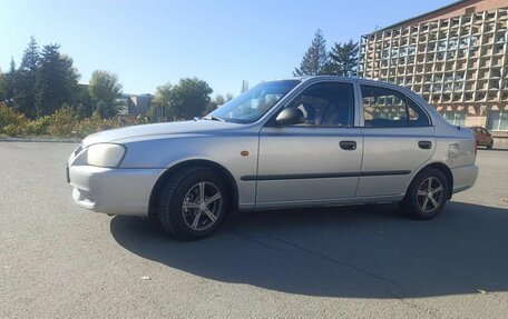 Hyundai Accent II, 2005 год, 380 000 рублей, 2 фотография