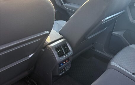 Volkswagen Tiguan II, 2020 год, 2 580 000 рублей, 5 фотография