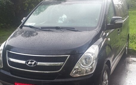 Hyundai Grand Starex Grand Starex I рестайлинг 2, 2013 год, 1 900 000 рублей, 1 фотография