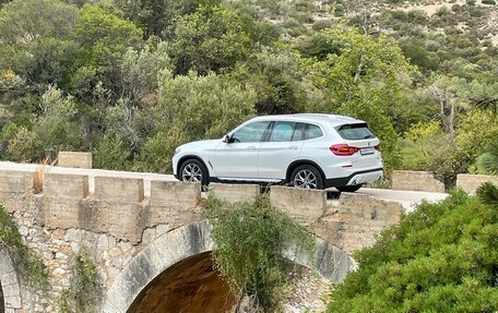 BMW X3, 2018 год, 4 000 000 рублей, 24 фотография
