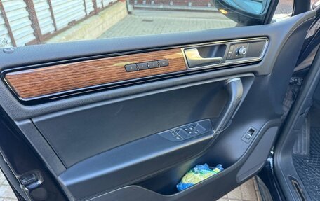 Volkswagen Touareg III, 2018 год, 4 000 000 рублей, 17 фотография