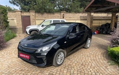 KIA Rio IV, 2018 год, 980 000 рублей, 1 фотография