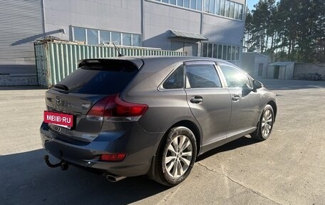 Toyota Venza I, 2013 год, 1 949 000 рублей, 2 фотография